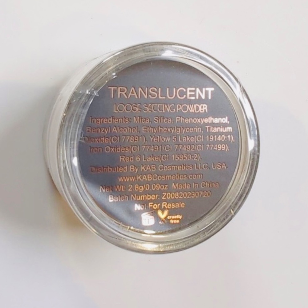 Kab Cosmetics Translucent Loose Setting Powder - Picture 4 of 4